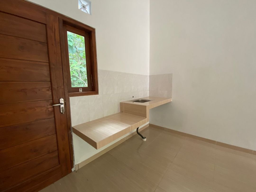 Rumah dekat jalan wates KM 9 7