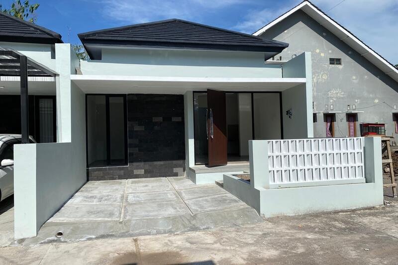 Proyek Perumahan Green Tamantirto Regency No C1 (1)