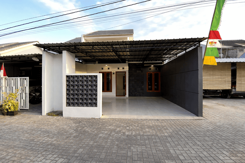 Proyek Rumah Tingal Dengan Mezzanine (1)