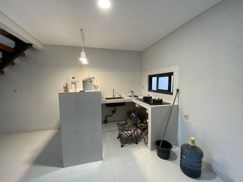 Proyek Rumah Tingal Dengan Mezzanine (2)